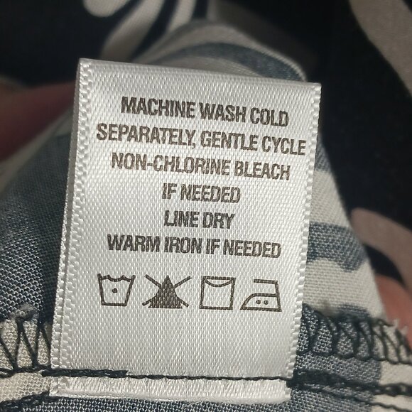 MSK, Black & White Paisley Sleeveless Maxi Dress, EUC, Beachy, Vacation, Boho - Picture 16 of 16